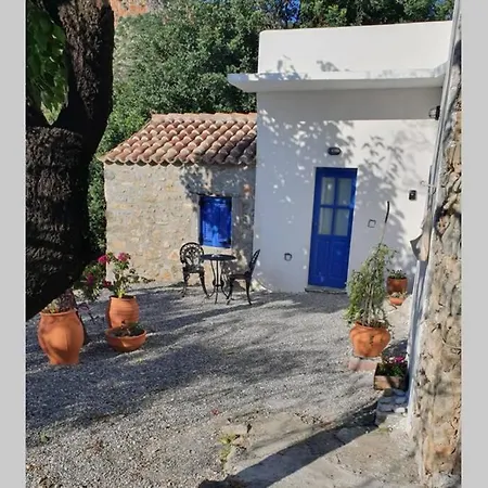 The Donkey House, Pragmatefti Σπίτι διακοπών Λεωνίδιο